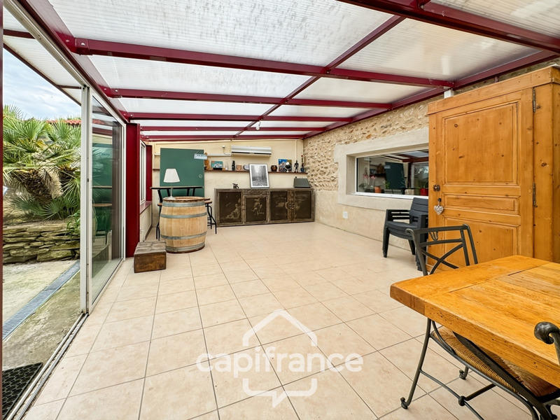 Maison - 197 m² - 9 pièces