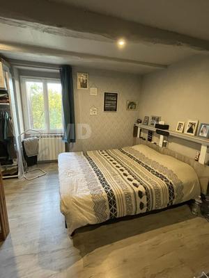 Maison - 169 m² - 7 pièces