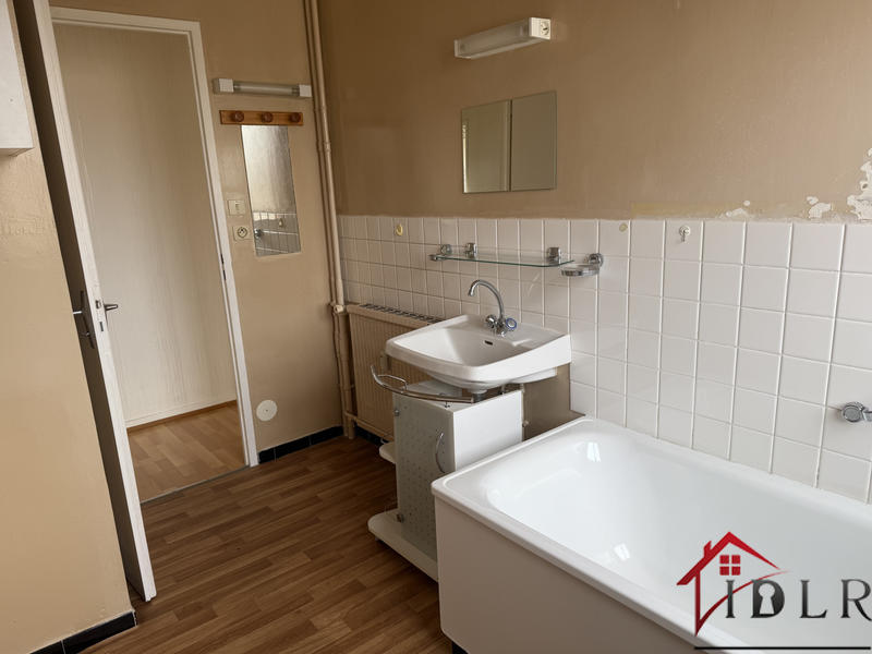 Appartement - 60 m² - 2 pièces