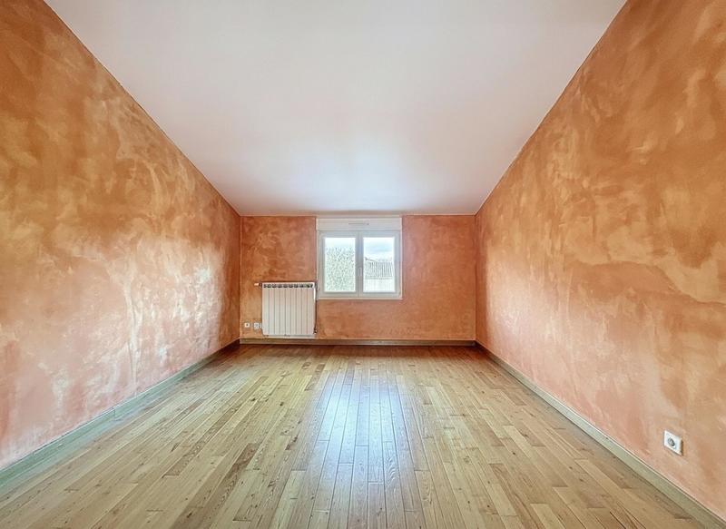 Maison - 161 m² - 7 pièces