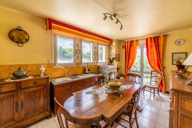 Maison - 151 m² - 6 pièces