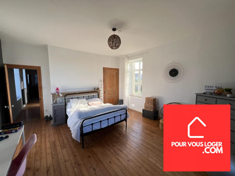 Maison ancienne - 280 m² - 8 pièces