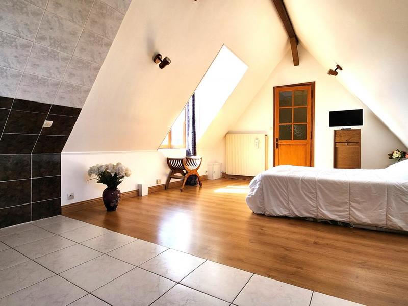 Maison - 145 m² - 6 pièces