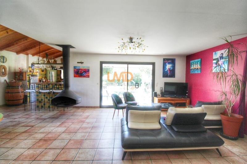 Villa - 137 m² - 5 pièces