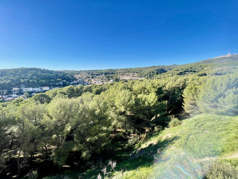 Appartement - 92 m² - 5 pièces