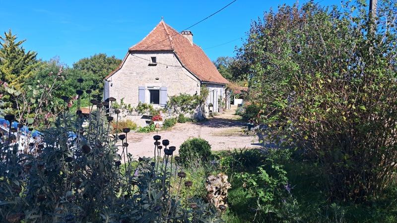 Maison en pierre - 130 m² - 4 pièces
