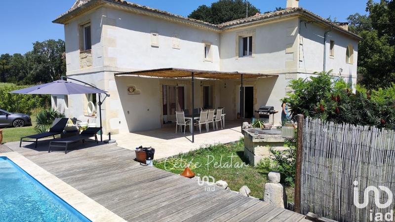 Maison - 258 m² - 8 pièces