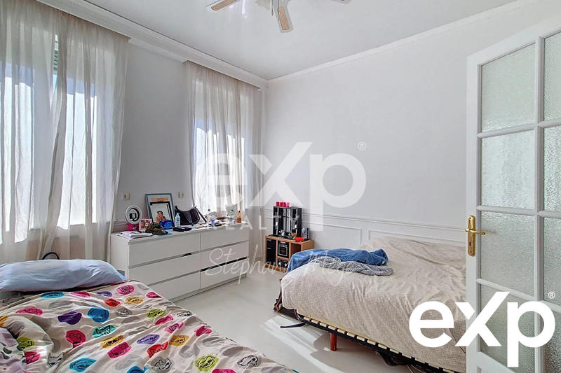 Maison - 173 m² - 6 pièces