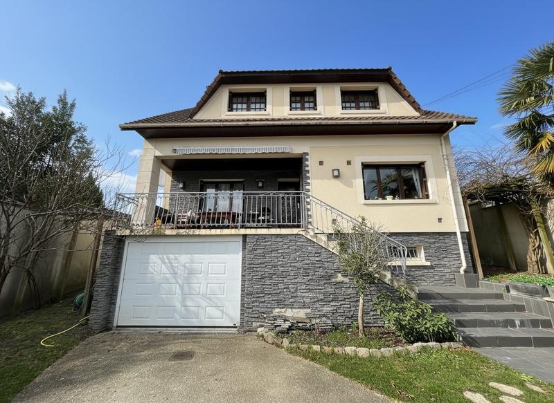 Maison - 154 m² - 7 pièces