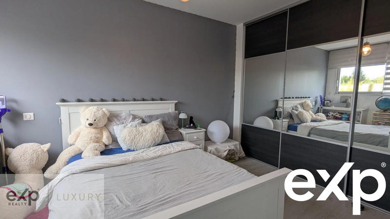 Maison contemporaine - 180 m² - 6 pièces