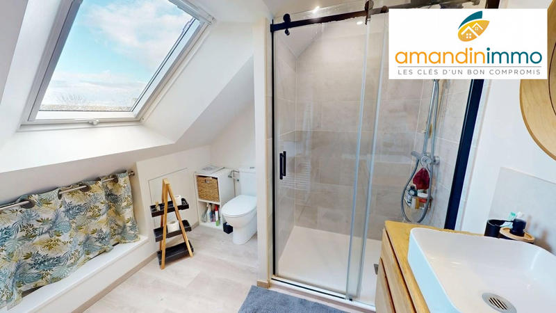 Maison - 105 m² - 6 pièces