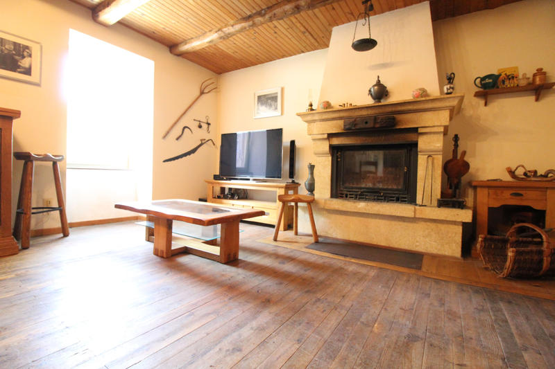 Maison de village - 143 m² - 4 pièces