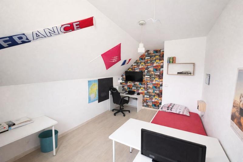 Pavillon - 97 m² - 5 pièces