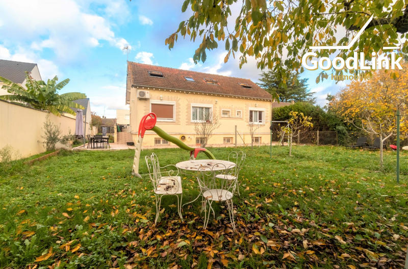 Maison ancienne - 140 m² - 7 pièces