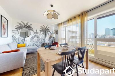 Chambre - 9 m² - 1 pièce