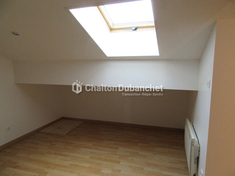 Immeuble - 210 m² - 8 pièces