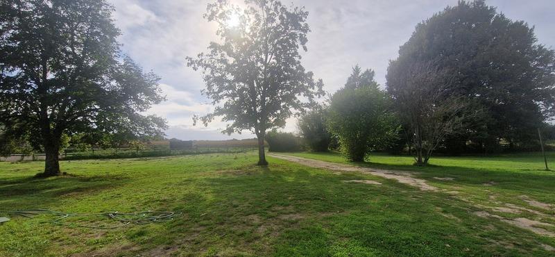 Maison - 180 m² - 8 pièces