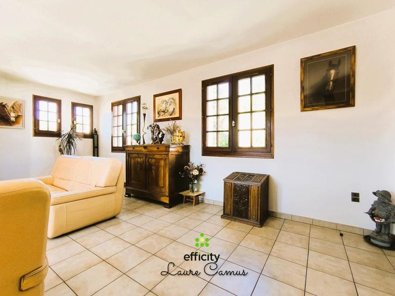 Maison - 122 m² - 4 pièces