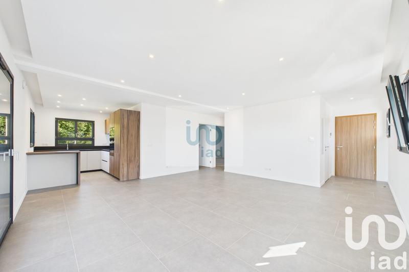 Appartement - 77 m² - 3 pièces