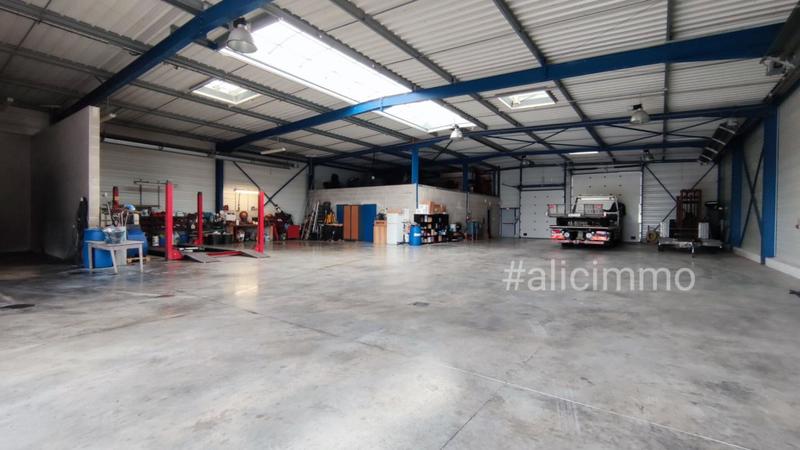 Immeuble - 682 m² - 5 pièces