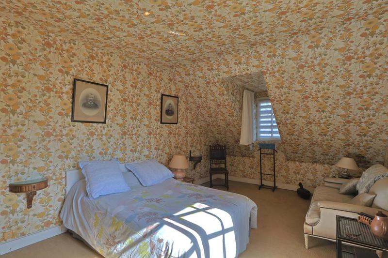 Maison - 200 m² - 6 pièces