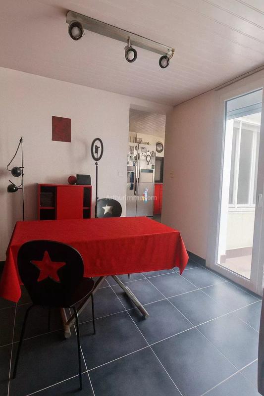 Maison - 85 m² - 3 pièces