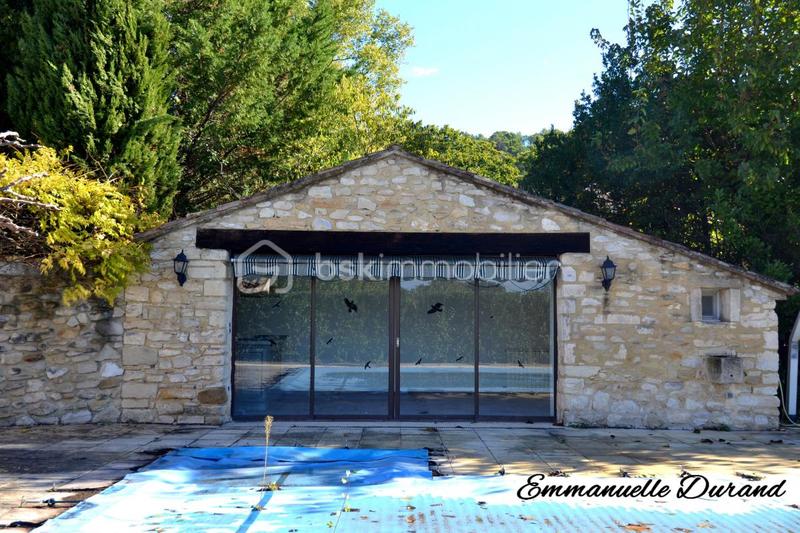 Mas - 158 m² - 7 pièces