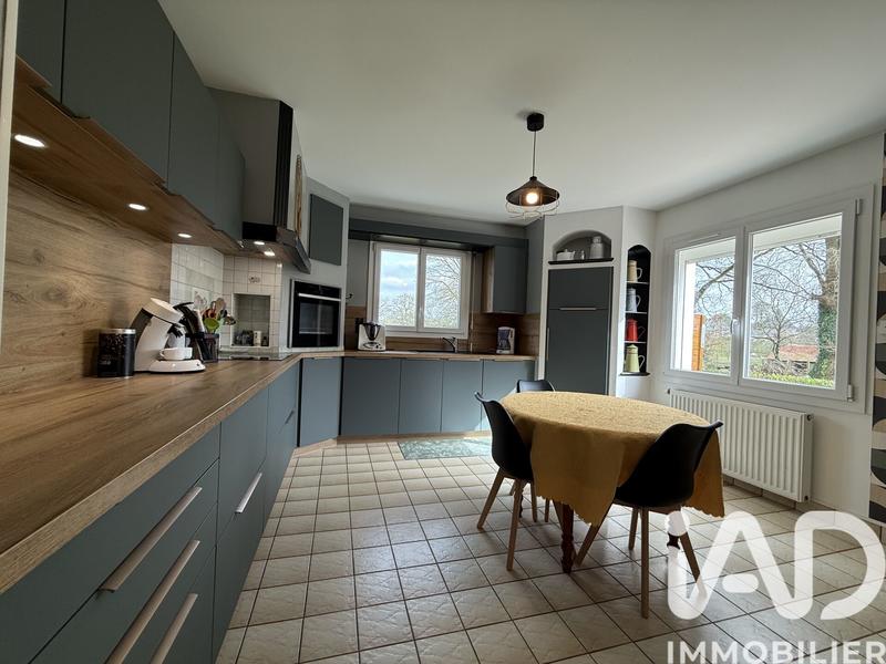 Maison - 128 m² - 6 pièces