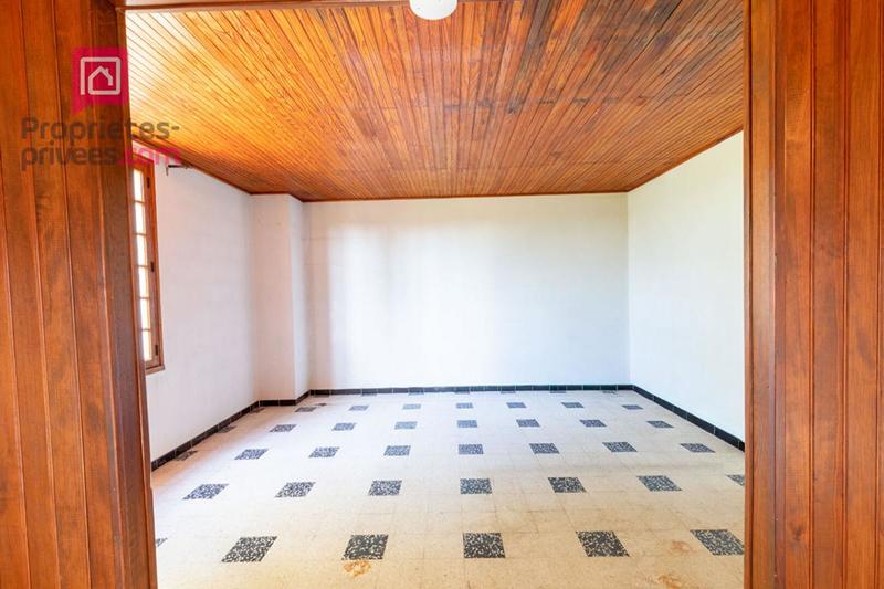 Maison - 184 m² - 7 pièces