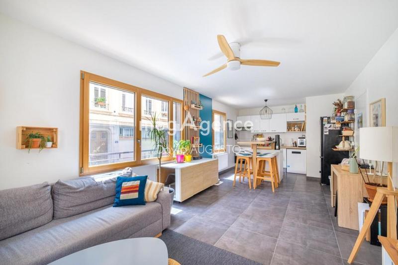 Appartement - 60 m² - 3 pièces