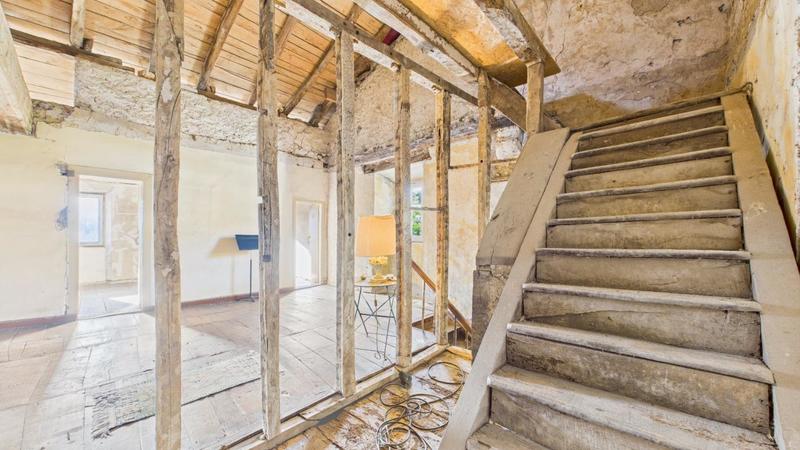 Maison - 293 m² - 10 pièces