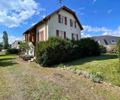 Maison - 194 m² - 7 pièces