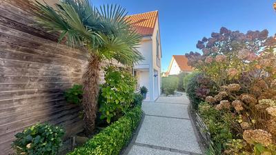 Villa - 241 m² - 8 pièces