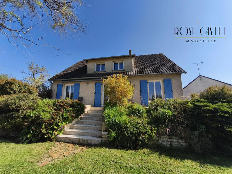 Maison - 158 m² - 8 pièces