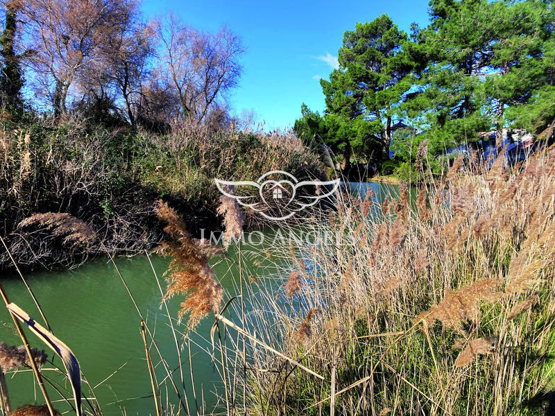 Mas - 320 m² - 10 pièces