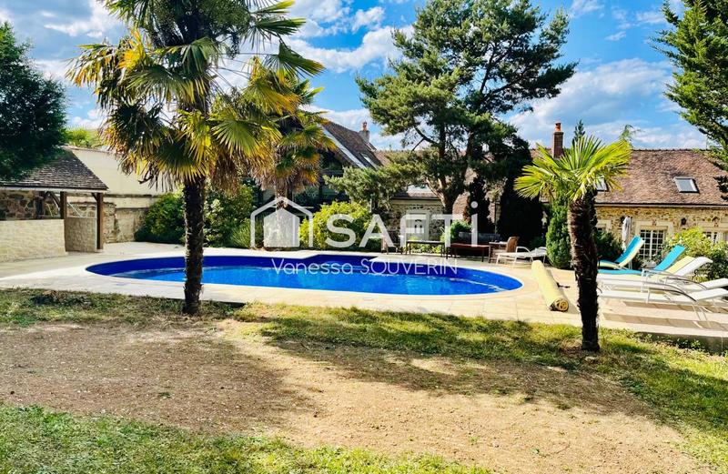 Maison - 220 m² - 7 pièces