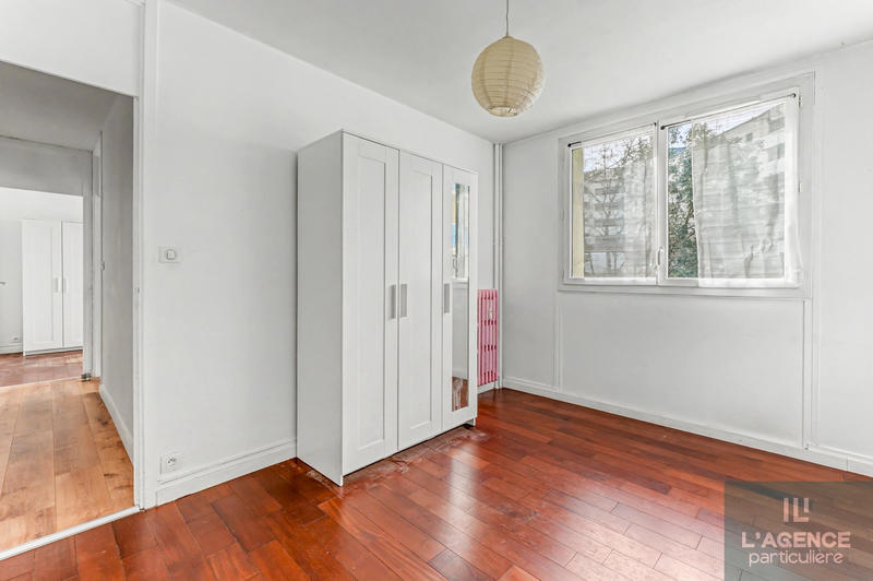 Appartement - 92 m² - 4 pièces