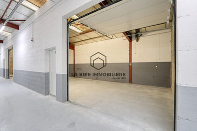 Local d'activité / Entrepôt - 44 m² - 1 pièce