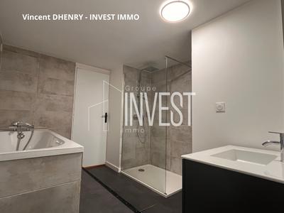 Loft - 120 m² - 3 pièces