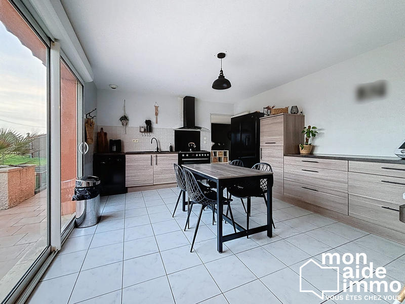 Maison - 150 m² - 4 pièces