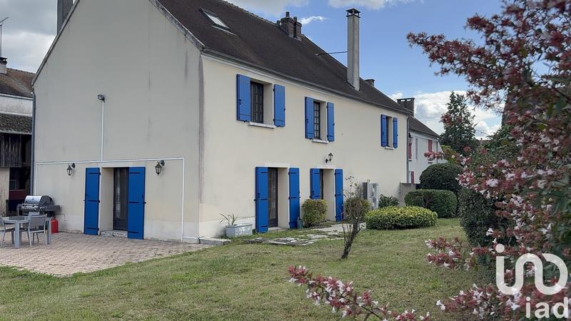 Maison - 206 m² - 8 pièces