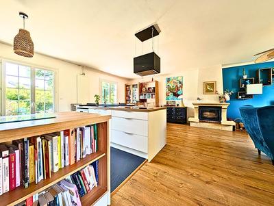 Maison - 145 m² - 7 pièces