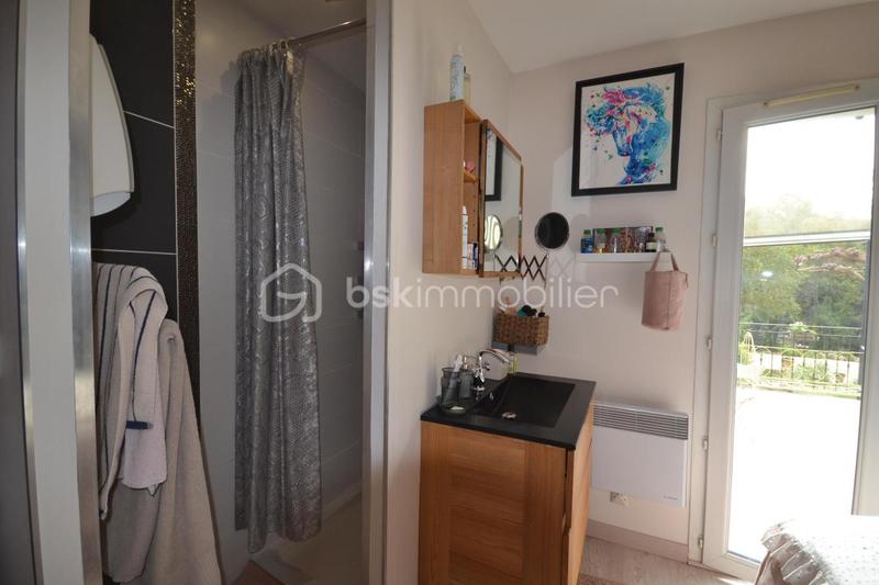 Maison - 111 m² - 5 pièces