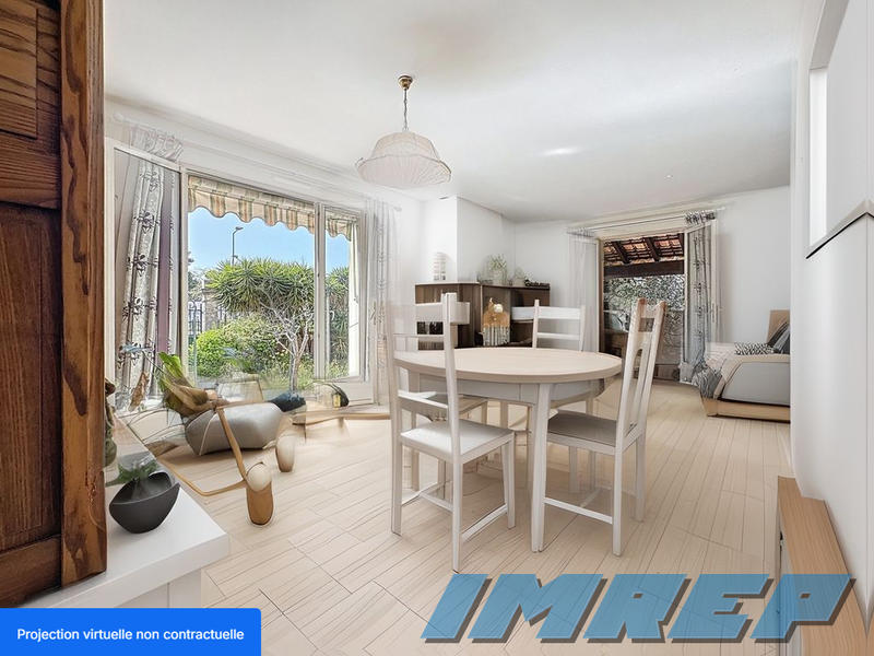 Maison - 105 m² - 5 pièces