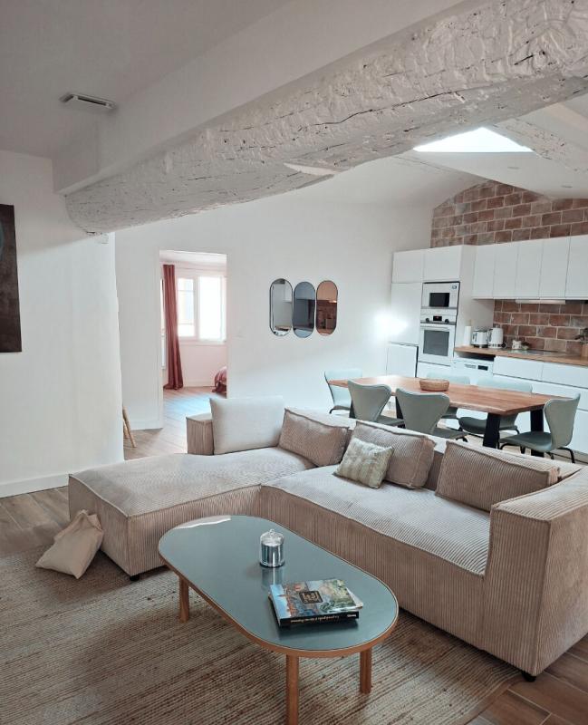 Appartement - 80 m² - 4 pièces