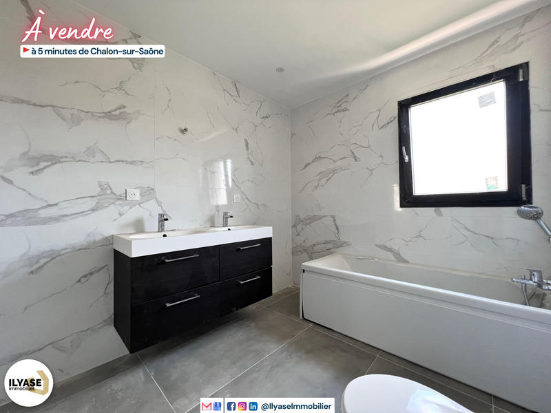 Maison - 146 m² - 6 pièces