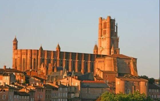 Immeuble - 880 m² - 2 pièces