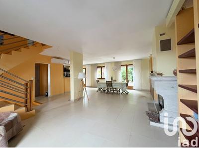 Maison - 130 m² - 7 pièces