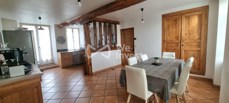 Maison - 176 m² - 7 pièces