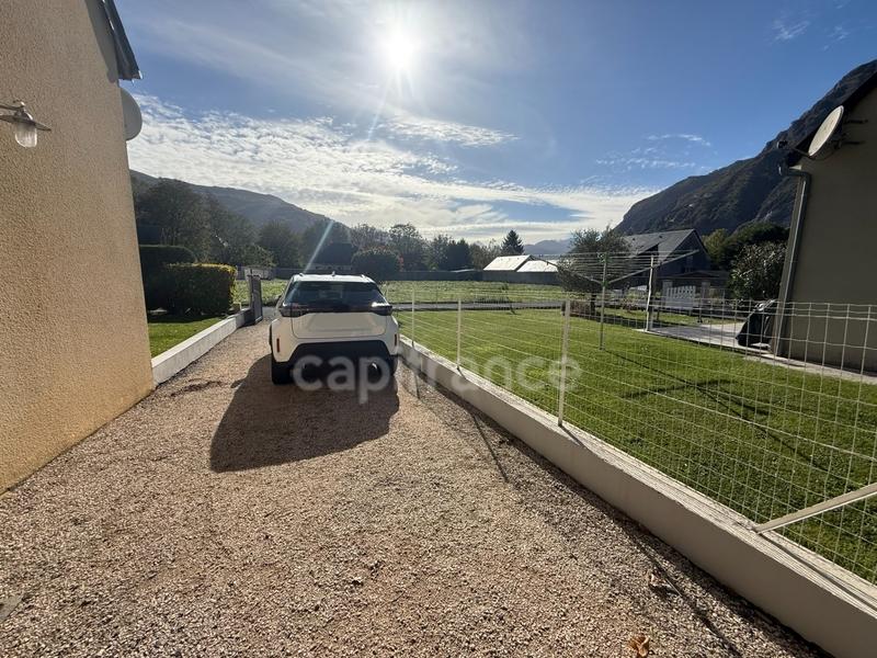 Maison - 92 m² - 3 pièces